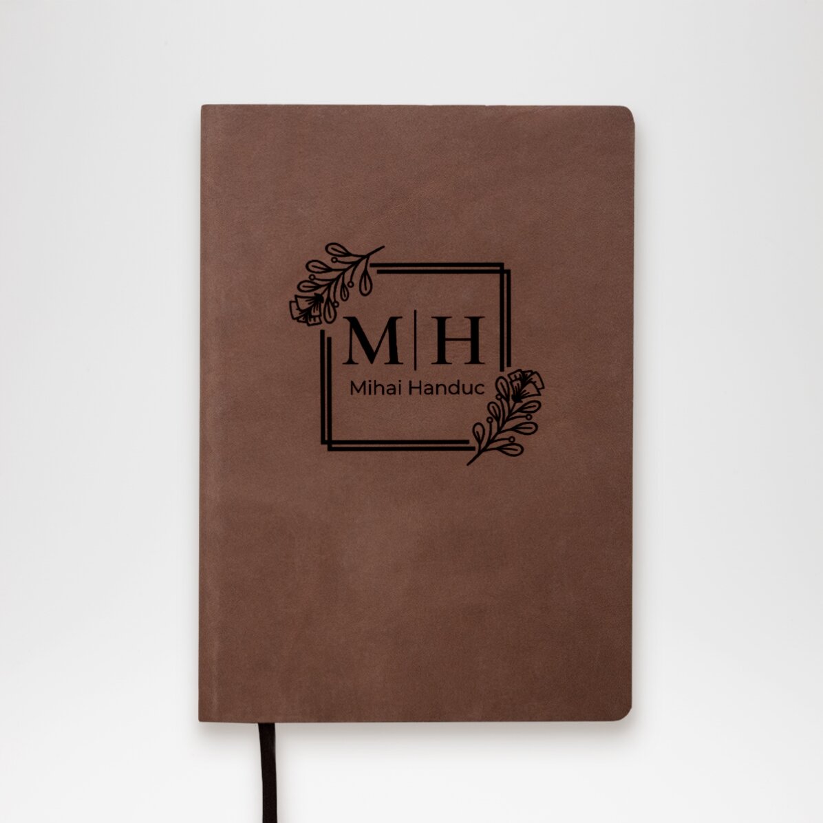 Agendă din piele personalizată cu inițiale și nume - Elegant