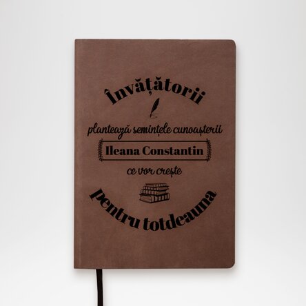 Agendă din piele personalizată cu nume pentru profesori - Semințele cunoașterii