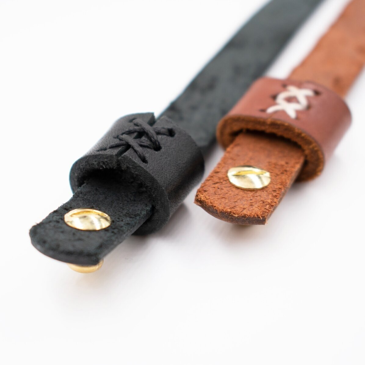 Brățară din piele personalizată pentru cupluri - Model Inimioare