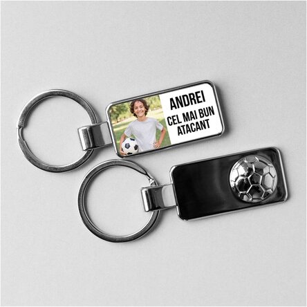 Breloc personalizat cu poză și text- model fotbal