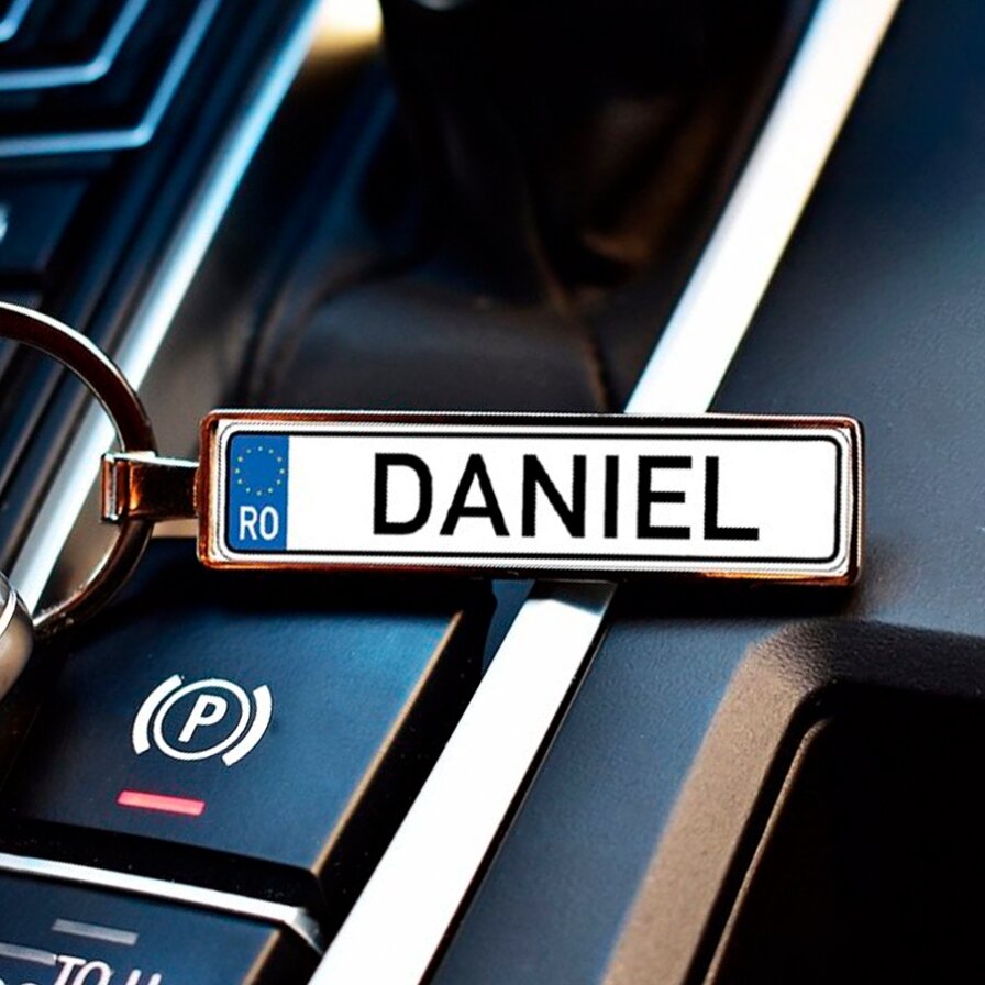 Brelocuri personalizate pentru iubit