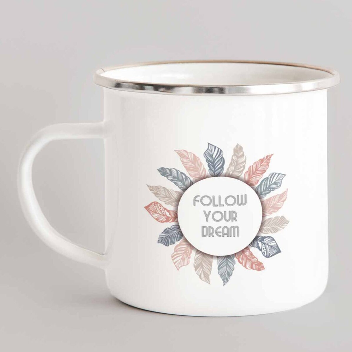 Cană metalică emailată cu text - Follow your dream