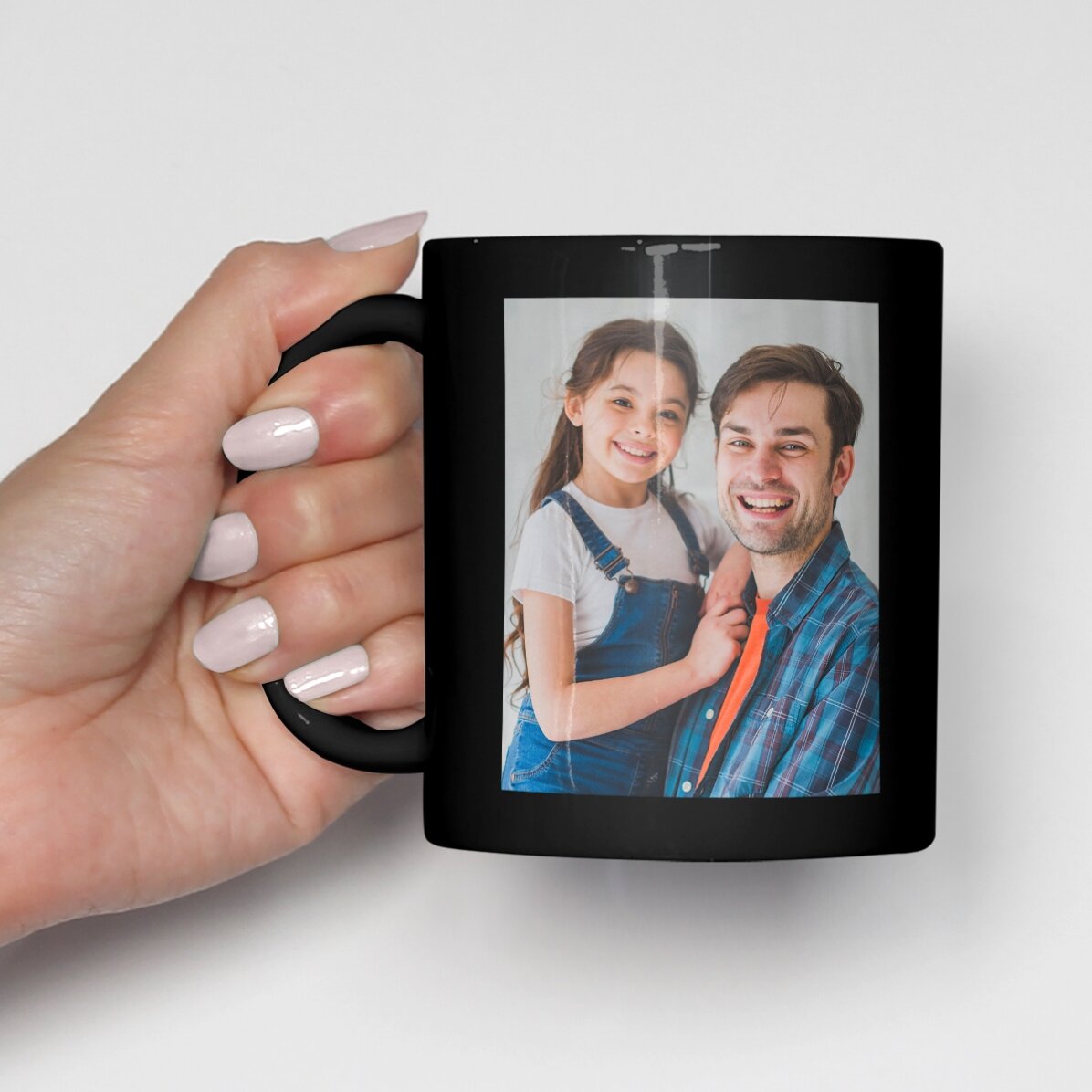 Cană neagră personalizată cu două fotografii