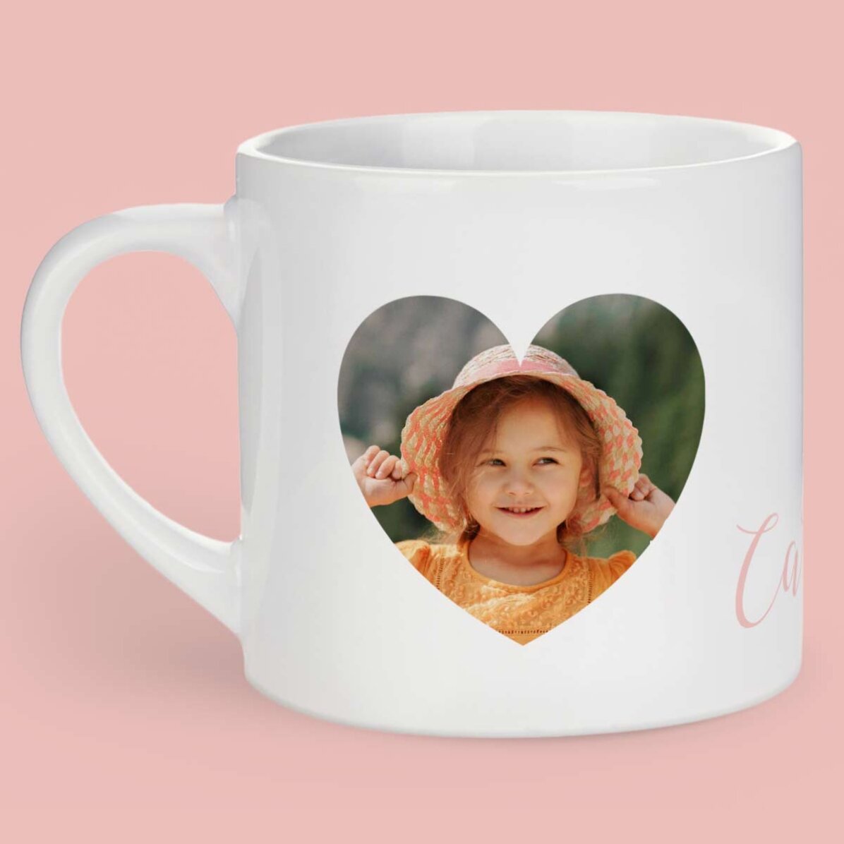 Cană personalizată pentru copii cu o poză și text