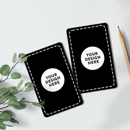 Card aluminiu personalizat față-verso cu grafica ta portret