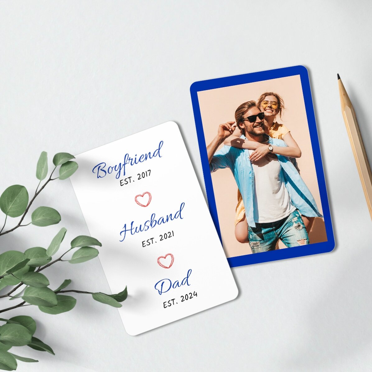 Card aluminiu personalizat față-verso cu mesaj și o poză portret