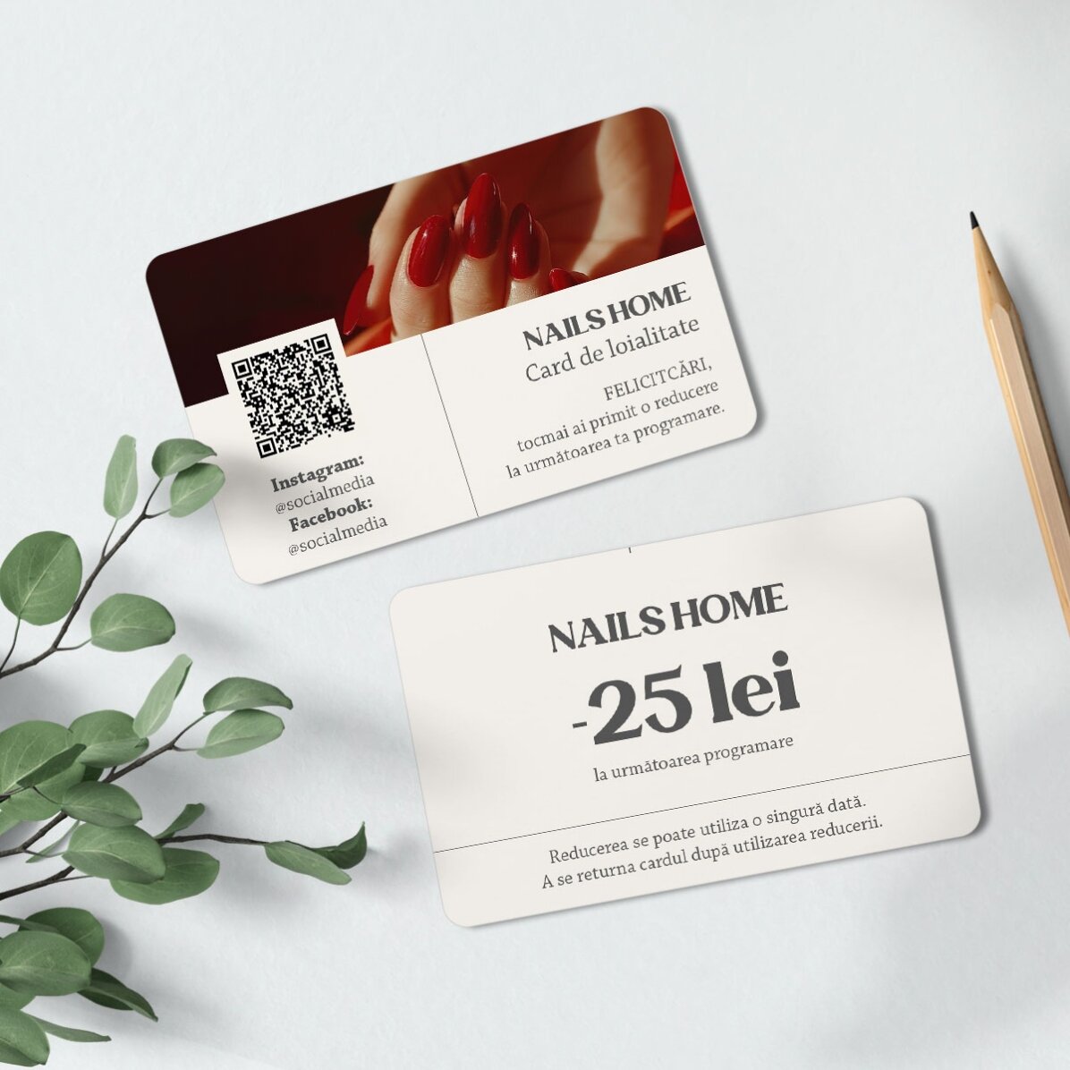 Card aluminiu personalizat față-verso cu text și cod QR - Nail Artist