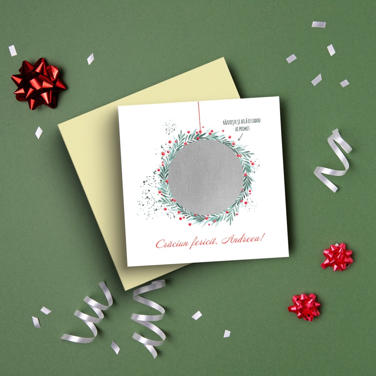 Card răzuibil personalizat cu mesaj surpriză de Crăciun 