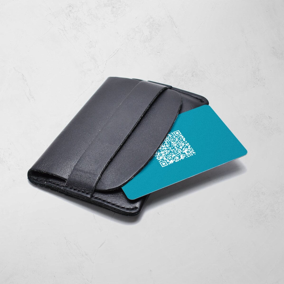 Carte de vizită aluminiu personalizată față-verso cu cod QR și logo - Date de contact