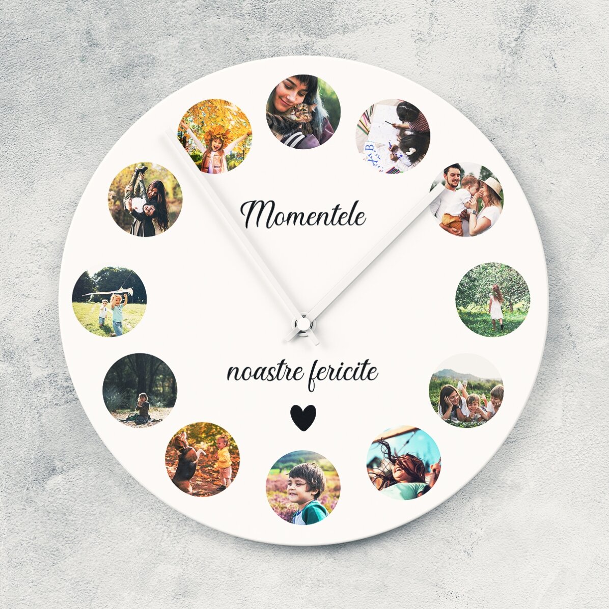 Ceas personalizat cu 12 poze - Momentele noastre