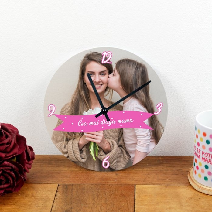 Ceas personalizat cu o poză și text - Cea mai draga...