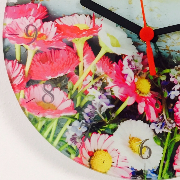 Ceas personalizat cu o poză