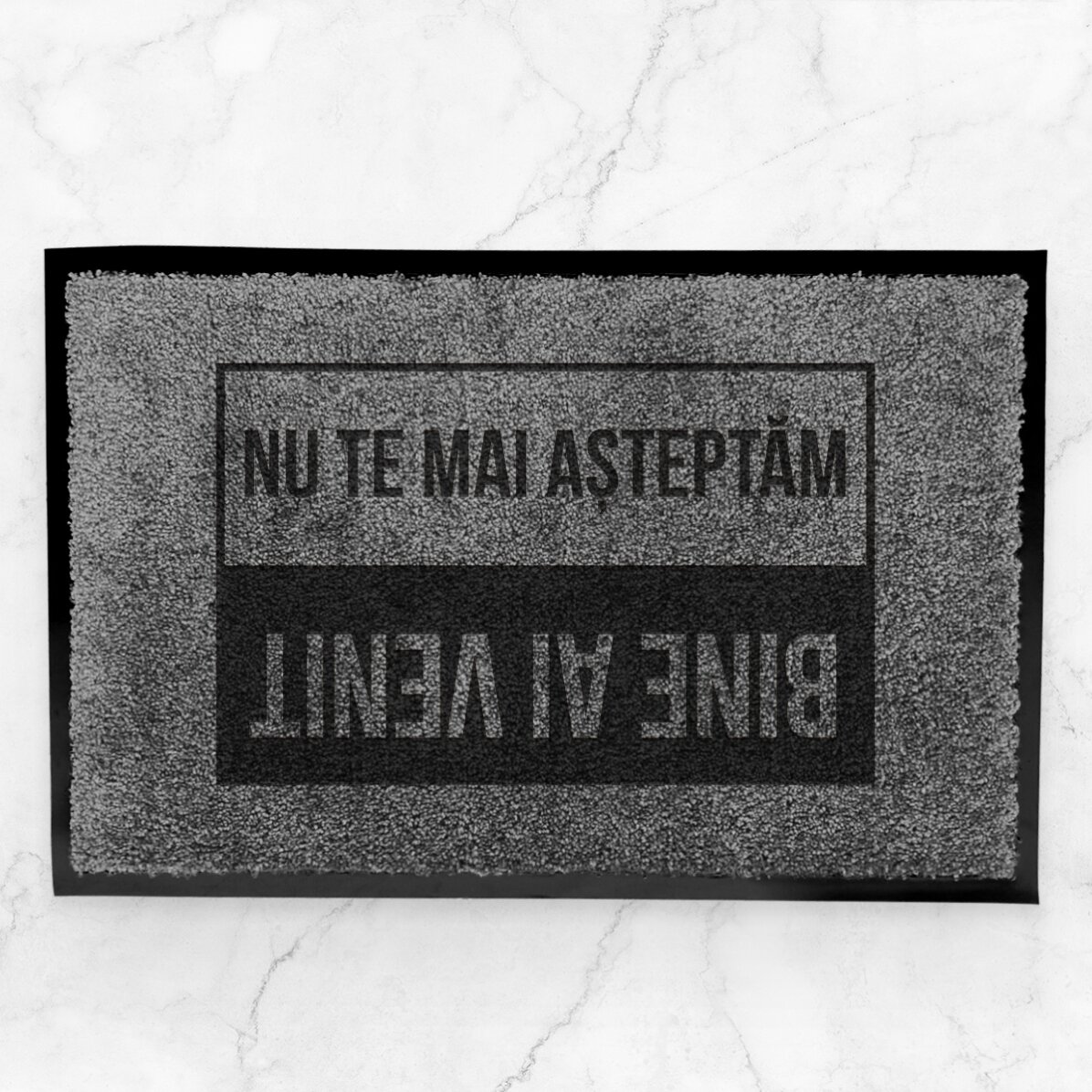 Персонализирана входна постелка за вътрешно ползване с текст - Добре дошли, не ви очаквахме