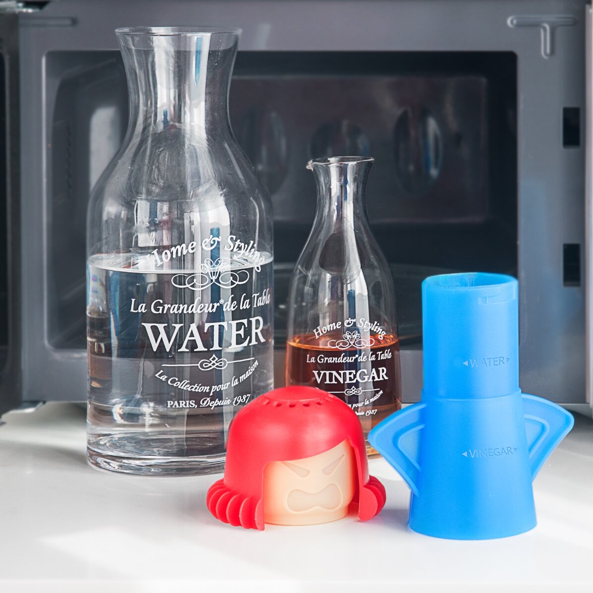 Curățător cu abur pentru cuptorul cu microunde 