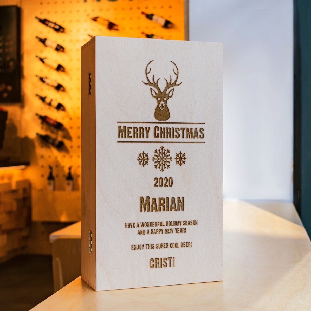 Cutie de bere personalizată pentru trei sticle - Ren