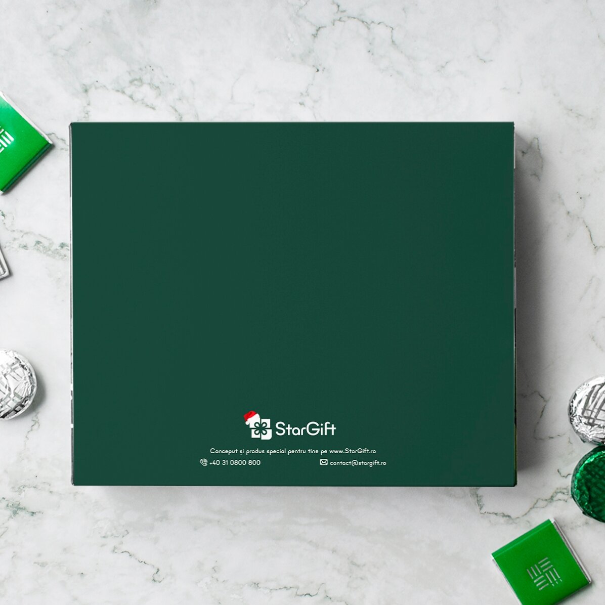 Cutie de bomboane personalizată cu logo și text - Sărbători fericite