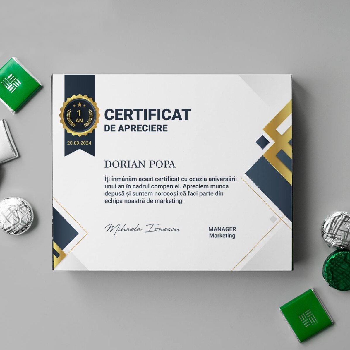 Cutie de bomboane personalizată cu mesaj - Apreciere angajați