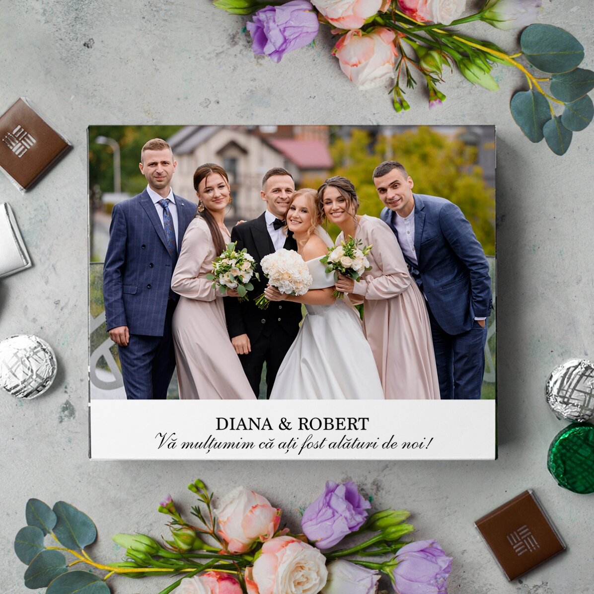 Cutie de bomboane personalizată cu o poză și text