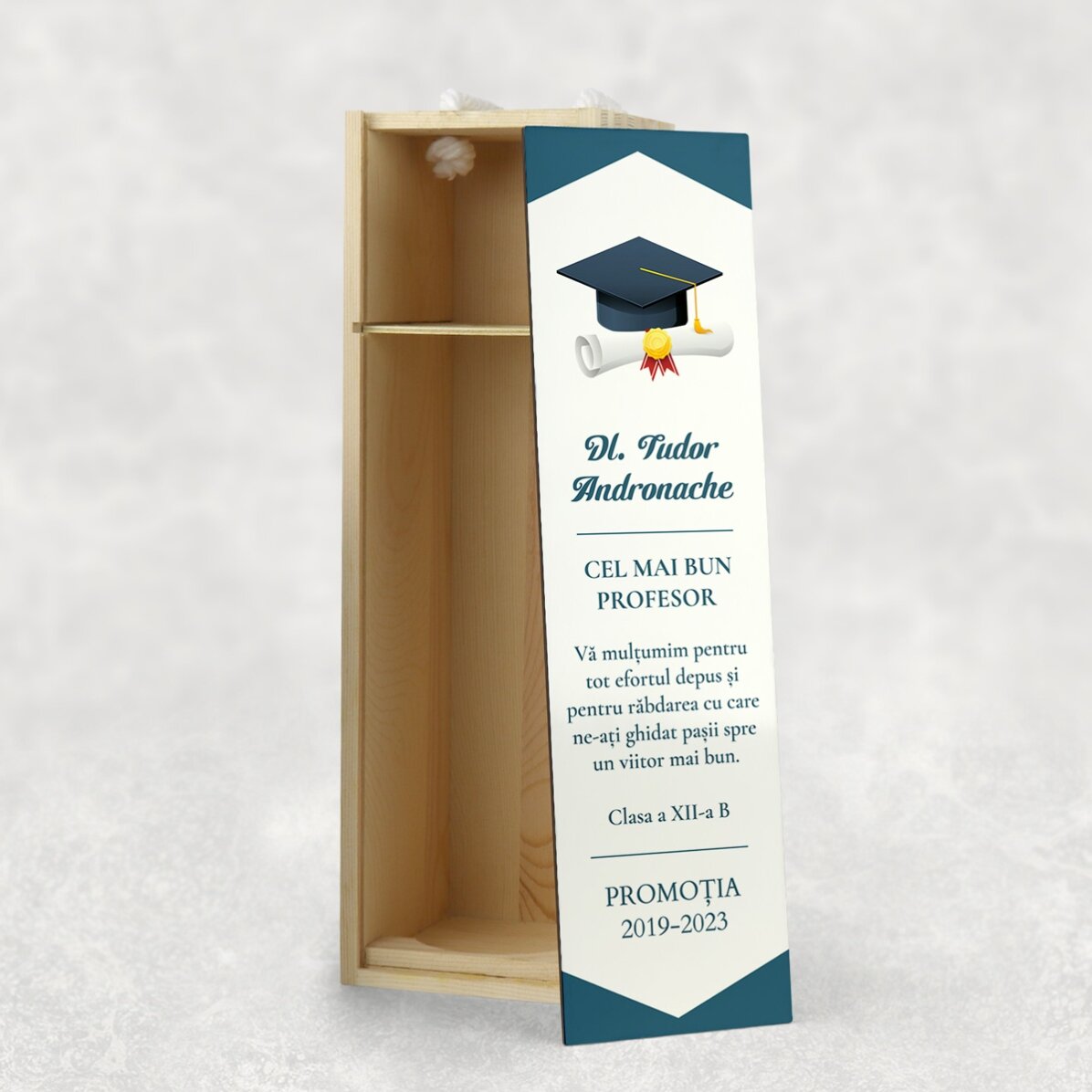 Cutie de vin pentru o sticlă personalizată cu mesaj de absolvire