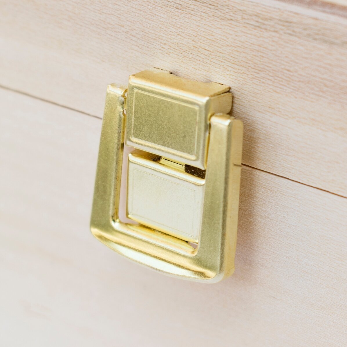 Cutie de vin personalizată cu logo