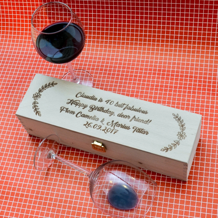 Cutie de vin personalizată cu mesaj
