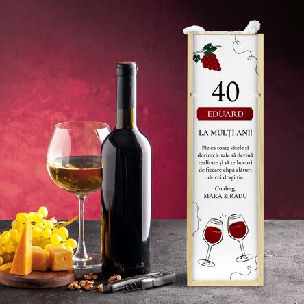 Cutie de vin personalizată cu text pentru zi de naștere