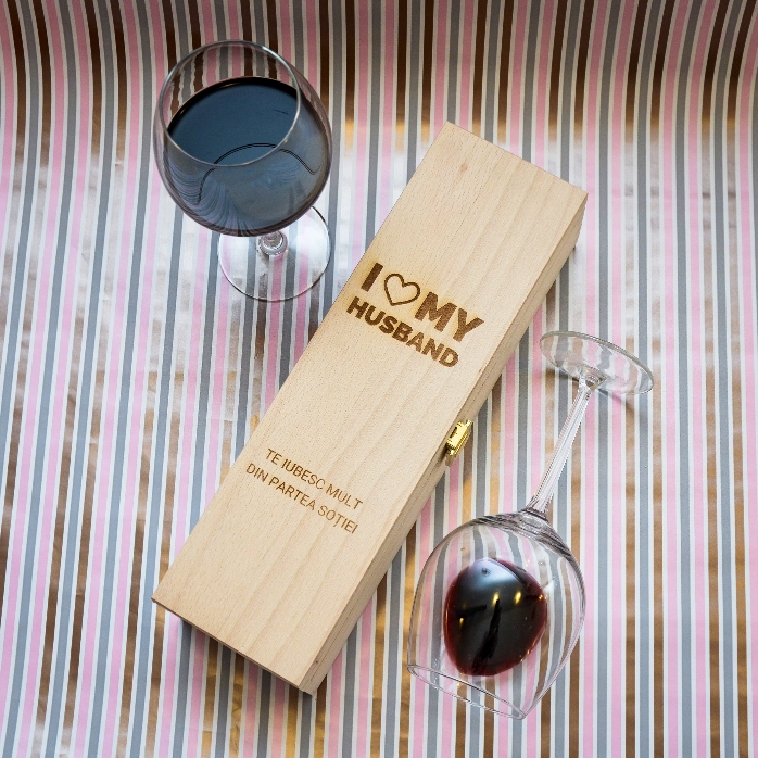 Cutie de vin personalizată - love my husband