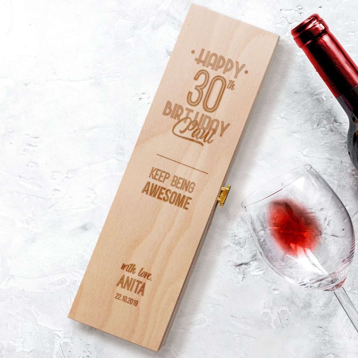 Cutie de vin personalizată - Mesaj pentru aniversare