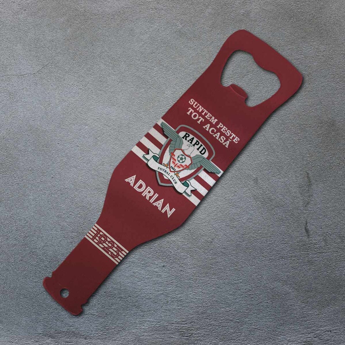 Desfăcător de bere FC Rapid personalizat cu nume - Peste tot acasă