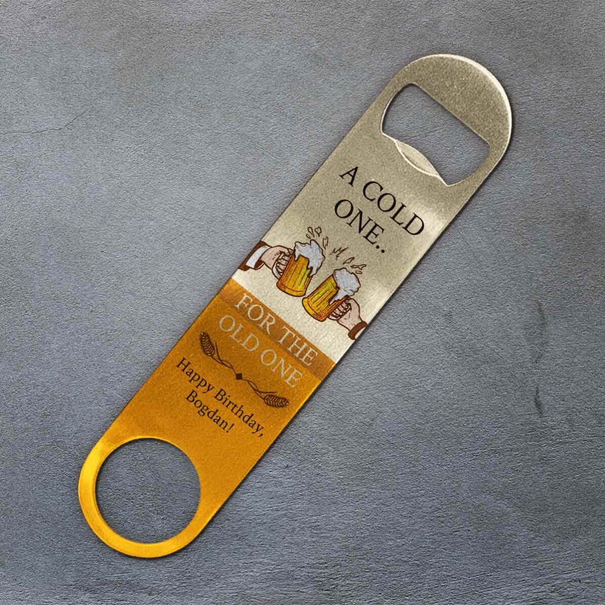 Desfăcător de bere personalizat cu text - Cheers!