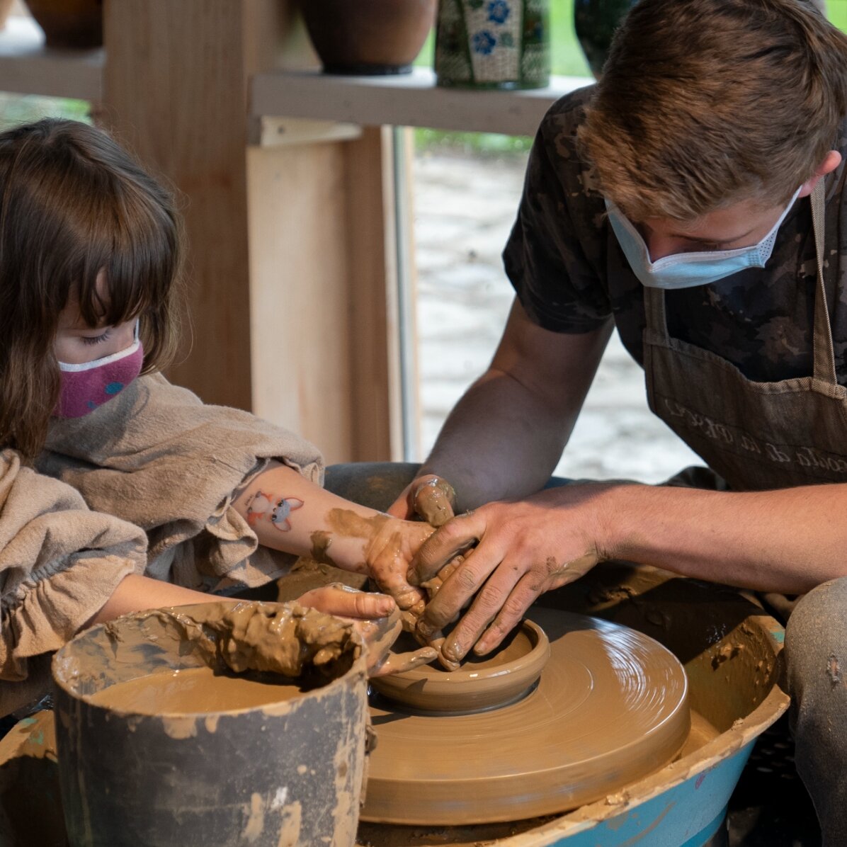 Experiență cadou în familie - Muzeu-Atelier Școala de la Piscu