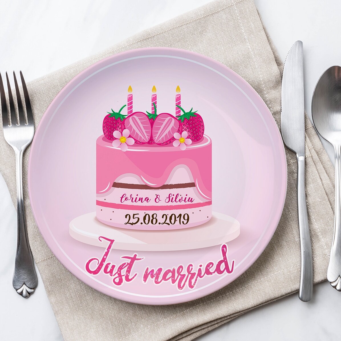 Farfurie personalizată cu text - Just married