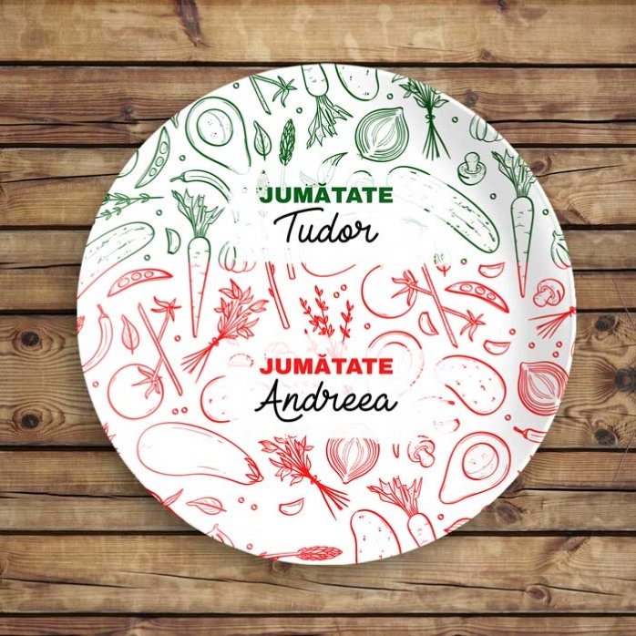 Farfurie personalizată cu text - Pe jumătate