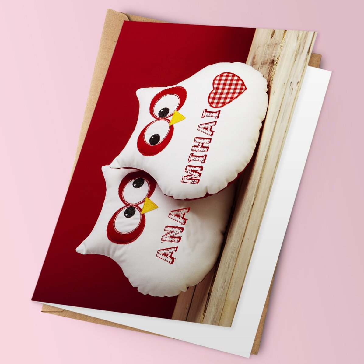 Felicitare personalizată bufnițe cu inimioară