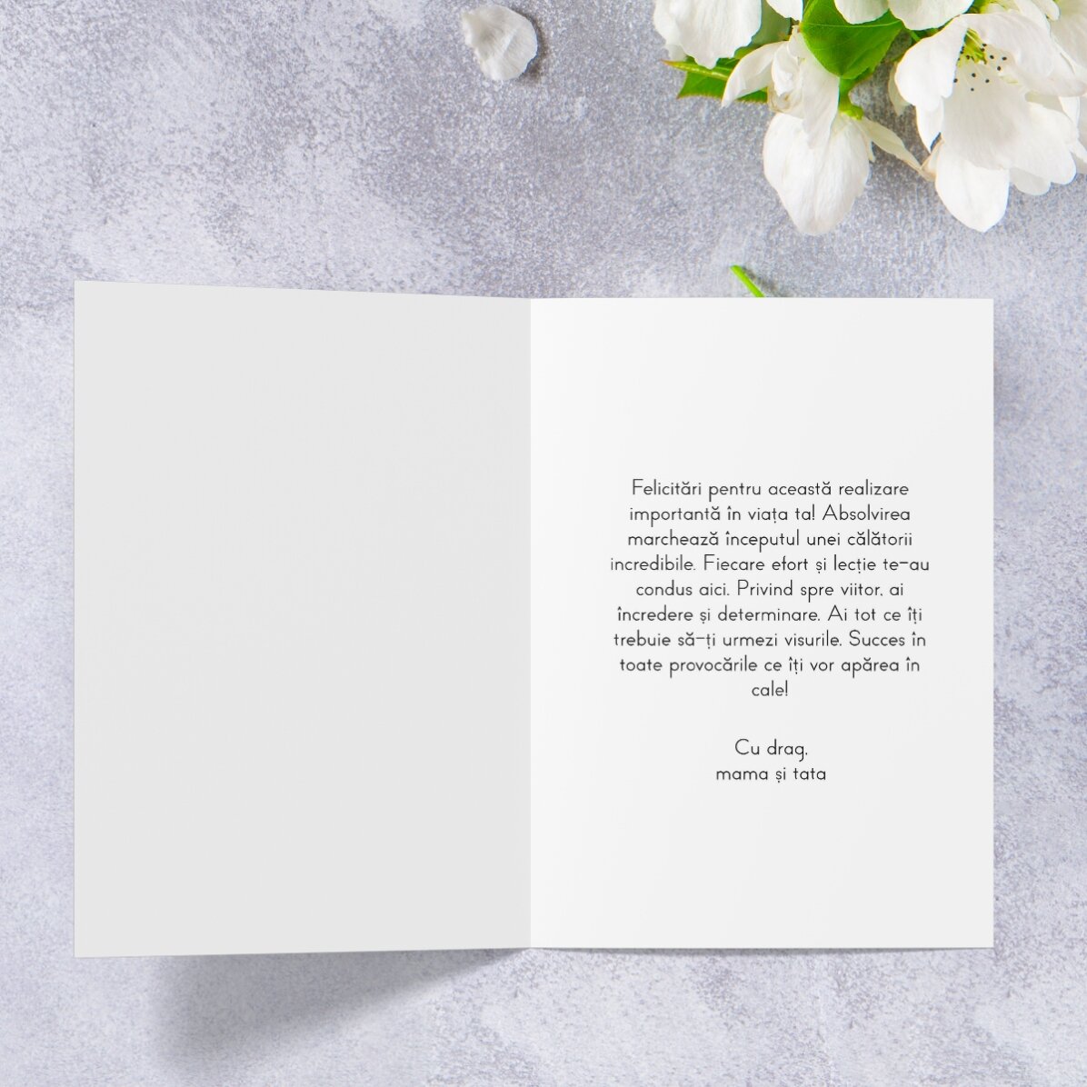 Felicitare personalizată cu 4 poze și mesaj - Absolvire