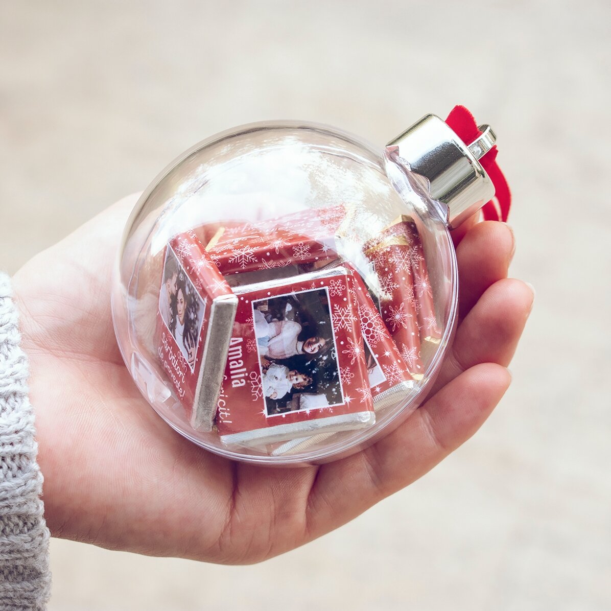 Glob cu 10 mini ciocolățele personalizate cu poze și text