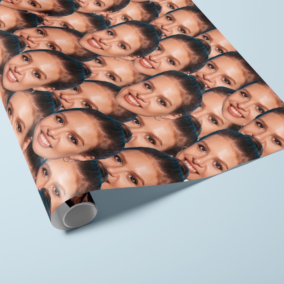 Hârtie de împachetat cadouri personalizată cu o poză - Colaj