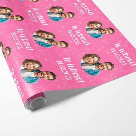 Hârtie de împachetat cadouri personalizată cu text și poză - Te iubesc!