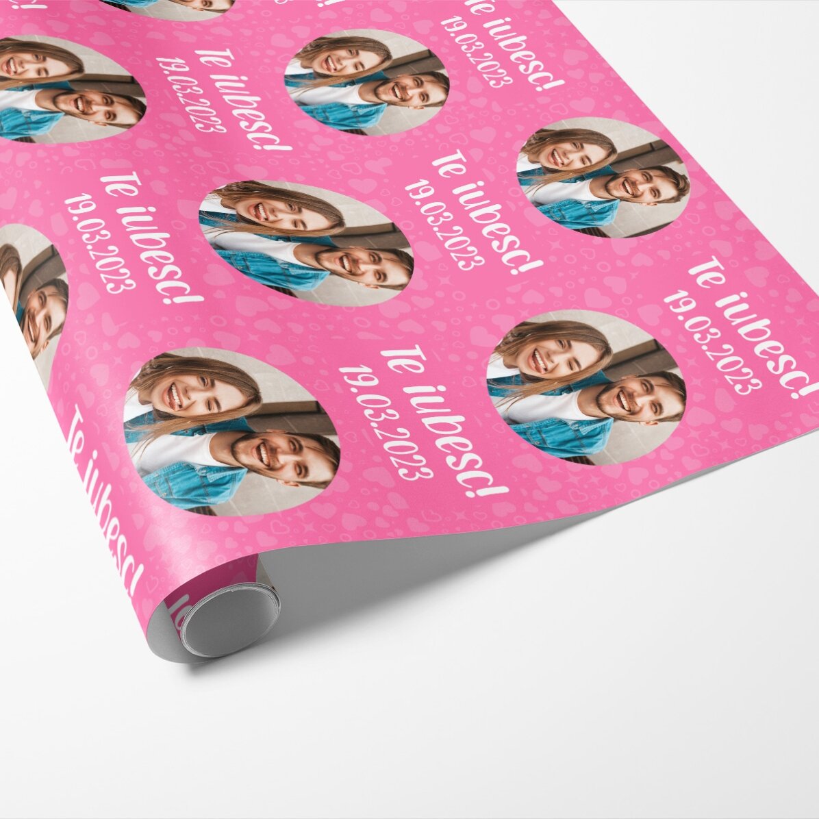 Hârtie de împachetat cadouri personalizată cu text și poză - Te iubesc!