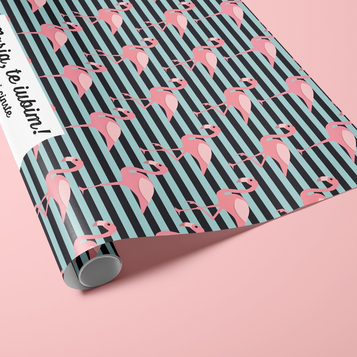Hârtie de împachetat cadouri personalizată - model flamingo, cu text în chenar