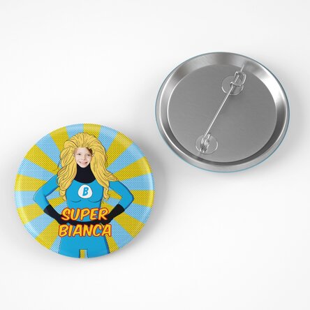 Insignă personalizată cu nume - Eroina