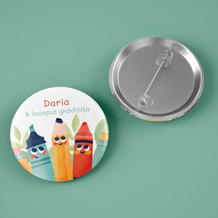 Insignă personalizată cu nume și text - Creioane