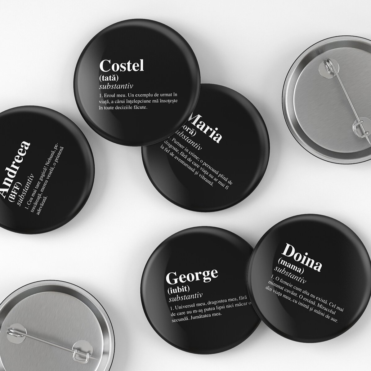 Insignă personalizată cu text - Definiție