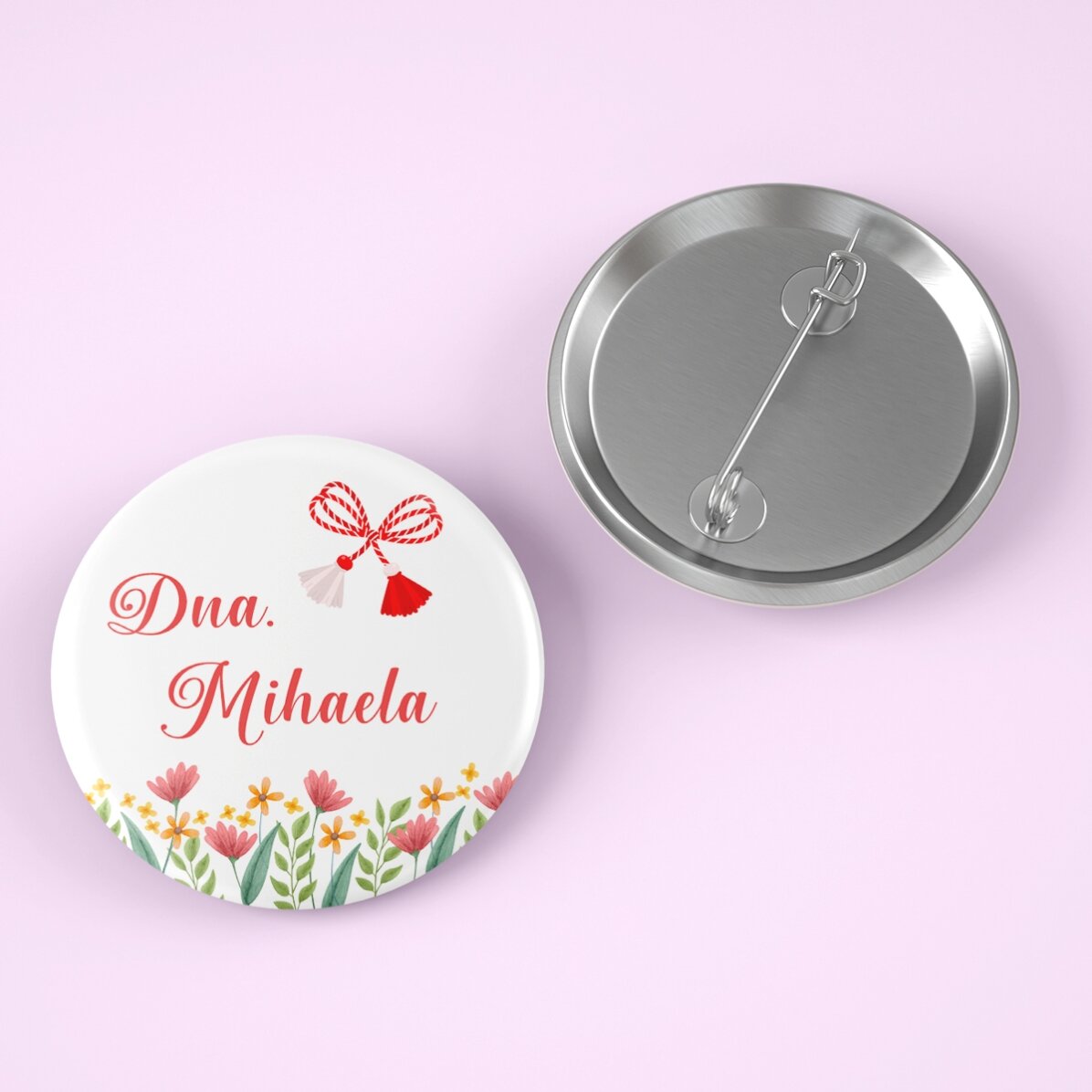Insignă personalizată cu text - Mărțișor floral