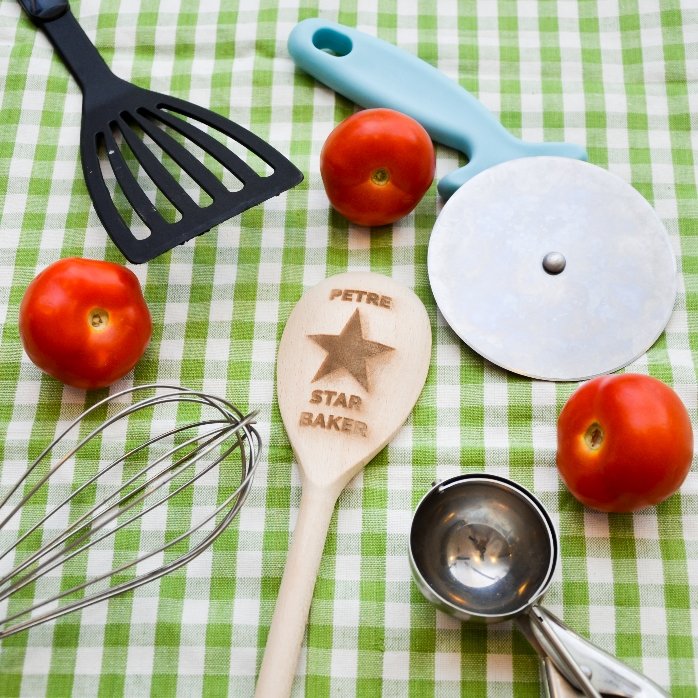 Lingură de lemn personalizată - Starul din bucătărie