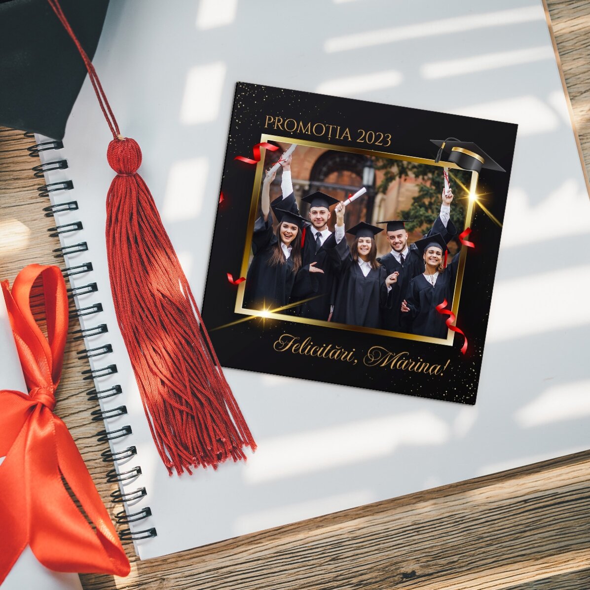 Magnet 10x10 personalizat cu poză și text - Absolvire