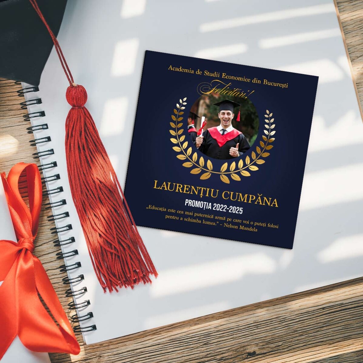 Magnet 10x10 personalizat cu poză și text pentru absolvire
