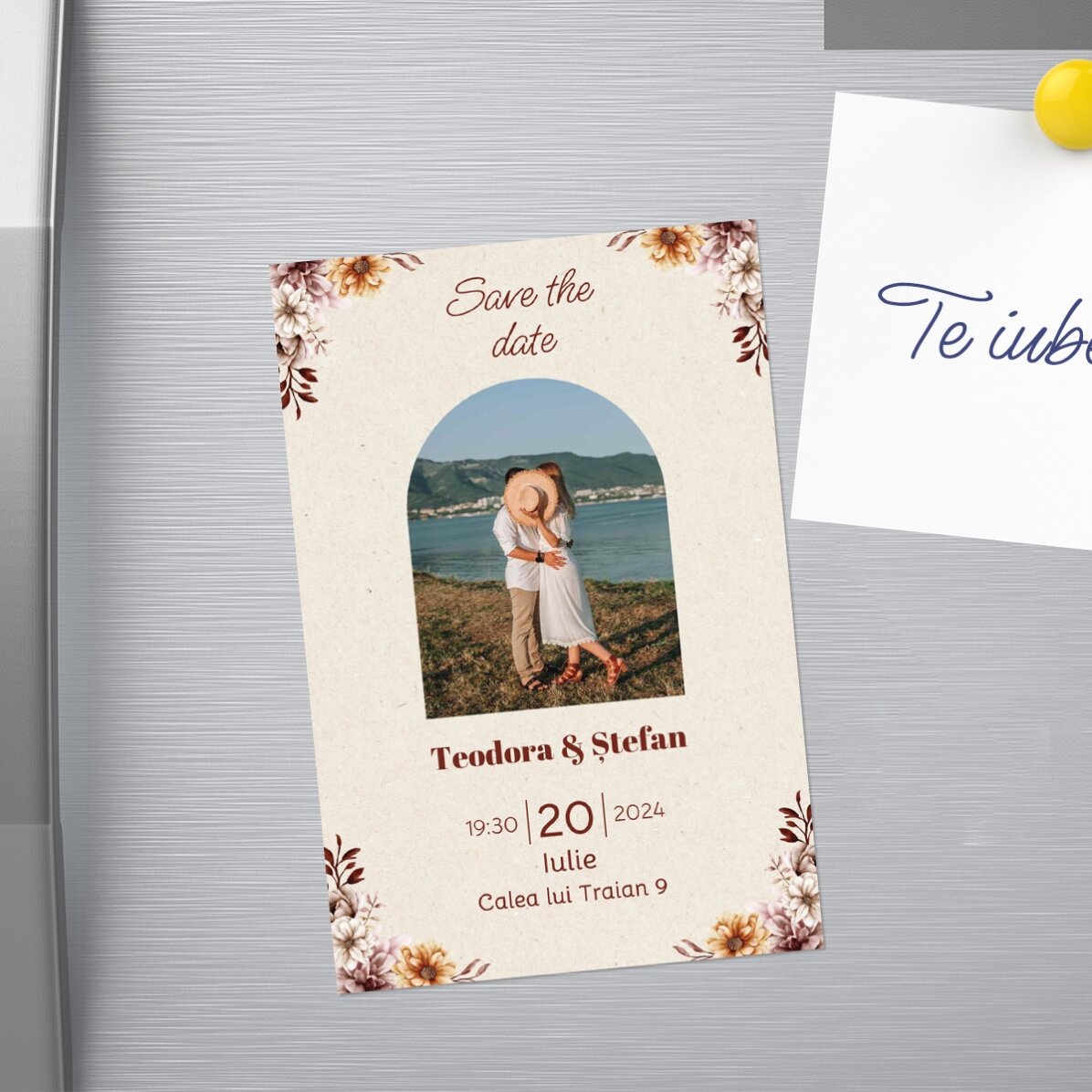 Magnet 10x15cm personalizat cu o poză și text - Save the Date