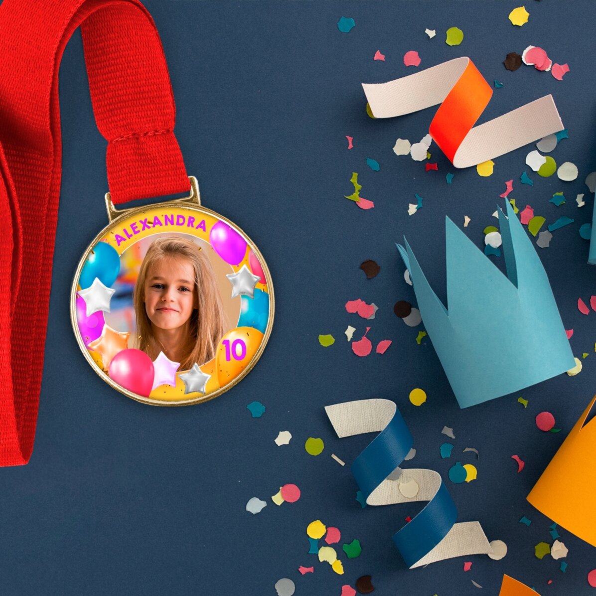 Medalie personalizată cu o poză și text - Happy Birthday