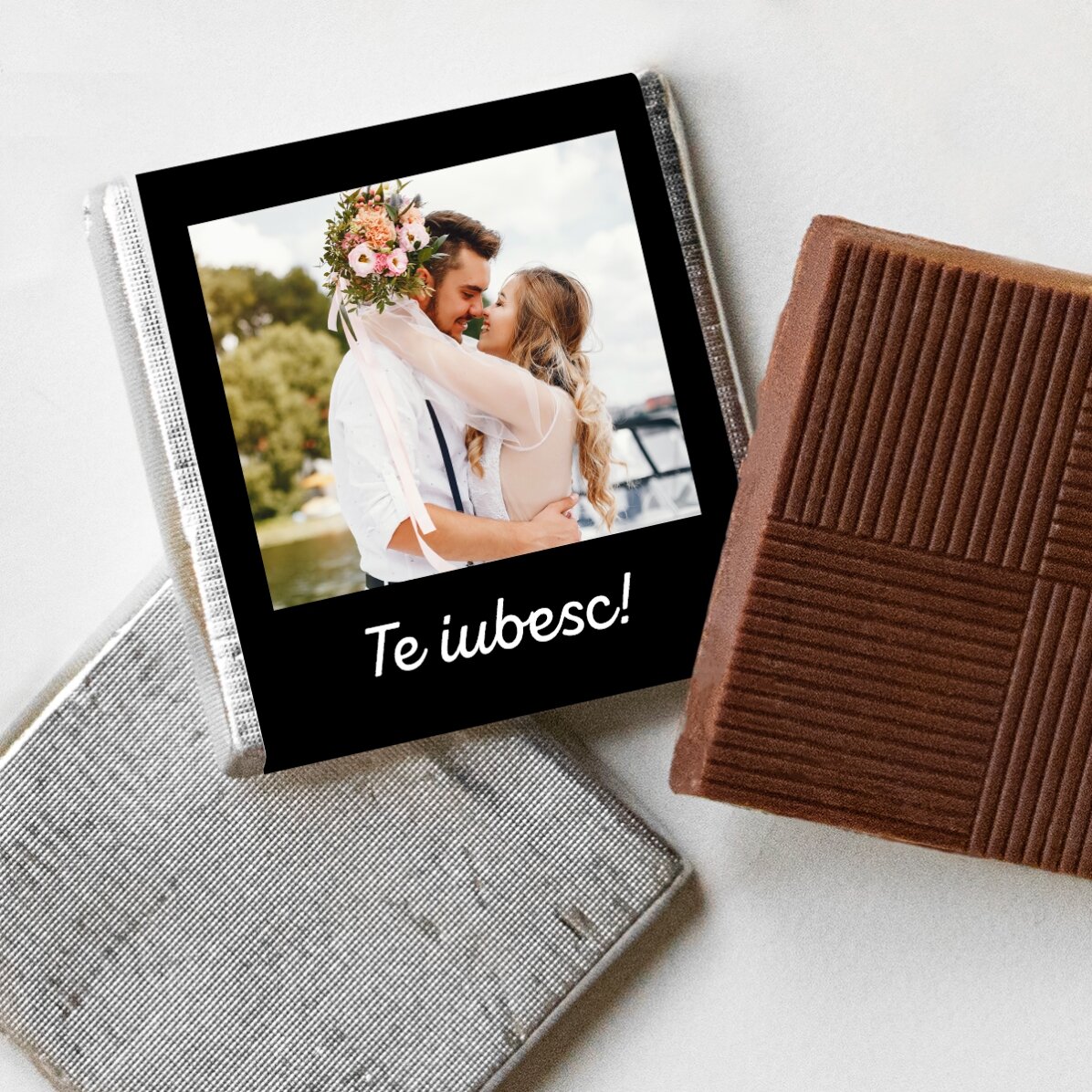 Mini ciocolată personalizată cu o poză și text